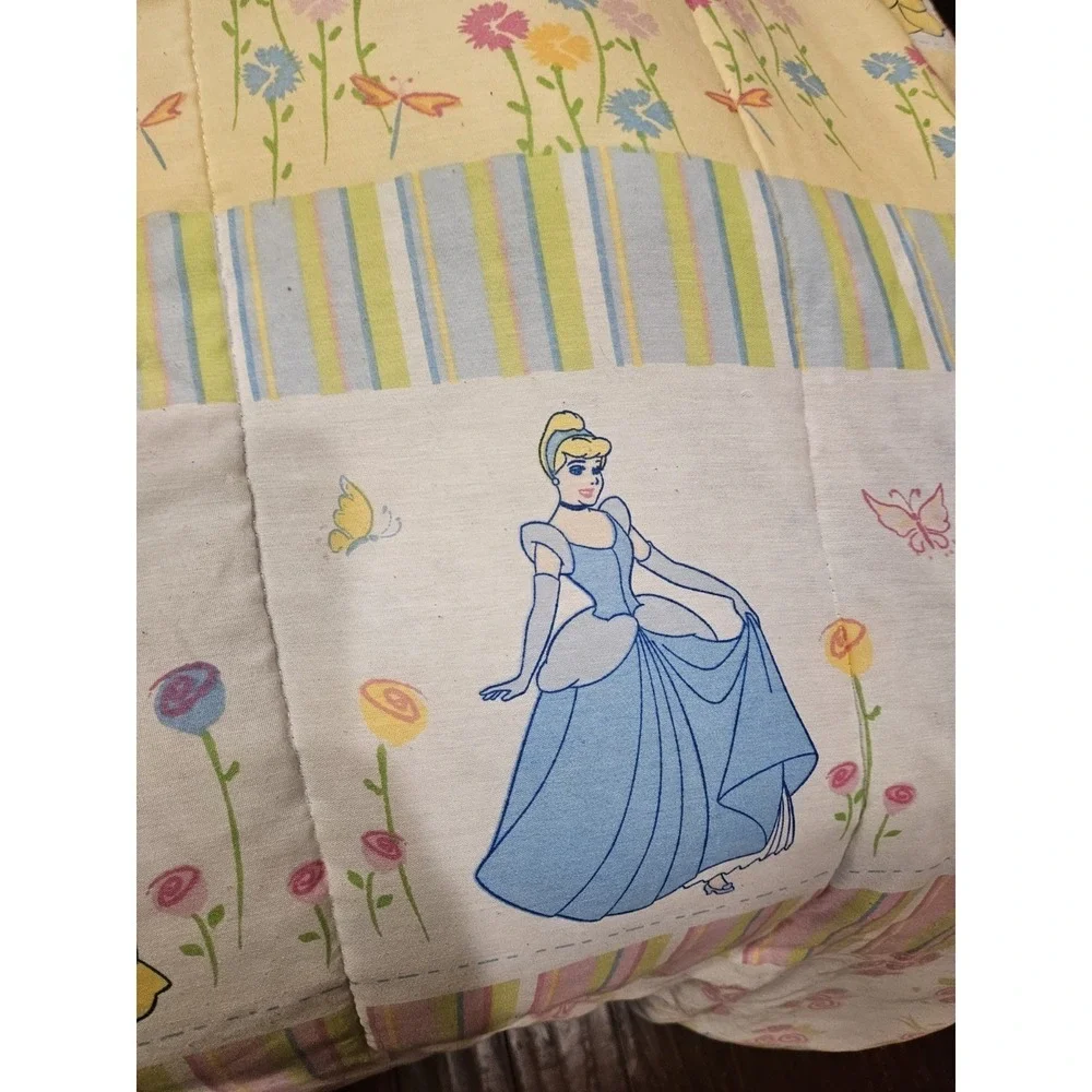 Disney Home Vintage Westpoint Stevens 63x86 Twin Princess Comforter Cinderella